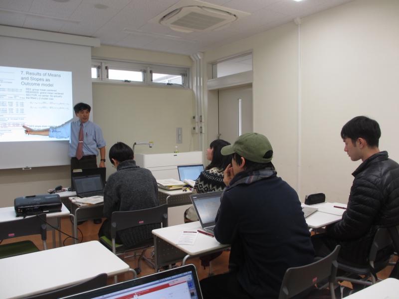 バージニア工科大学の宮崎康夫准教授が 大学院教育学研究科で集中講義を担当 News Events スーパーグローバル大学創成支援事業 岡山大学 バージニア工科大学の宮崎康夫准教授が 大学院教育学研究科で集中講義を担当 News Events スーパーグローバル大学創成支援事業 岡山大学
